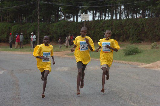 Marathon_runners
