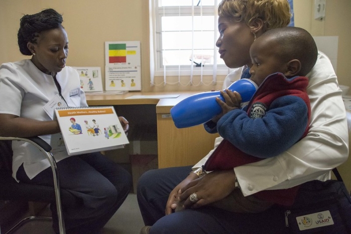 How Mothers2mothers is Improving Health Care - The Borgen Project