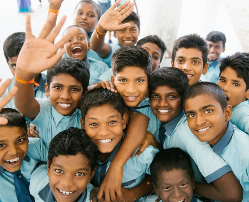 3 Initiatives Improving India’s Literacy Rate 
