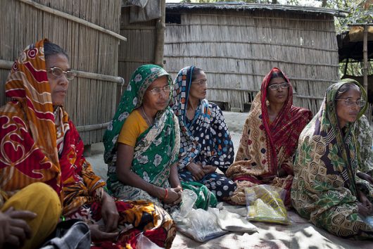 4 Ways Educating Women Reduces Poverty