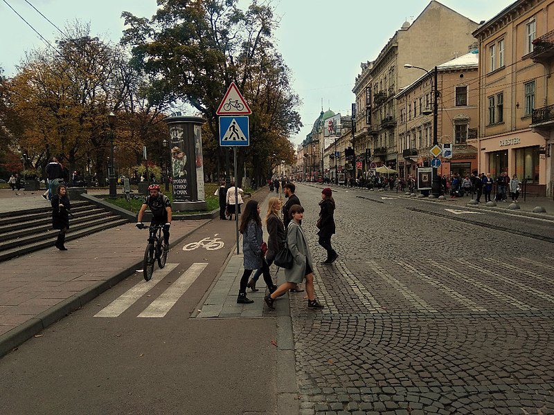 Bike Campaign to Help Ukrainian Refugees