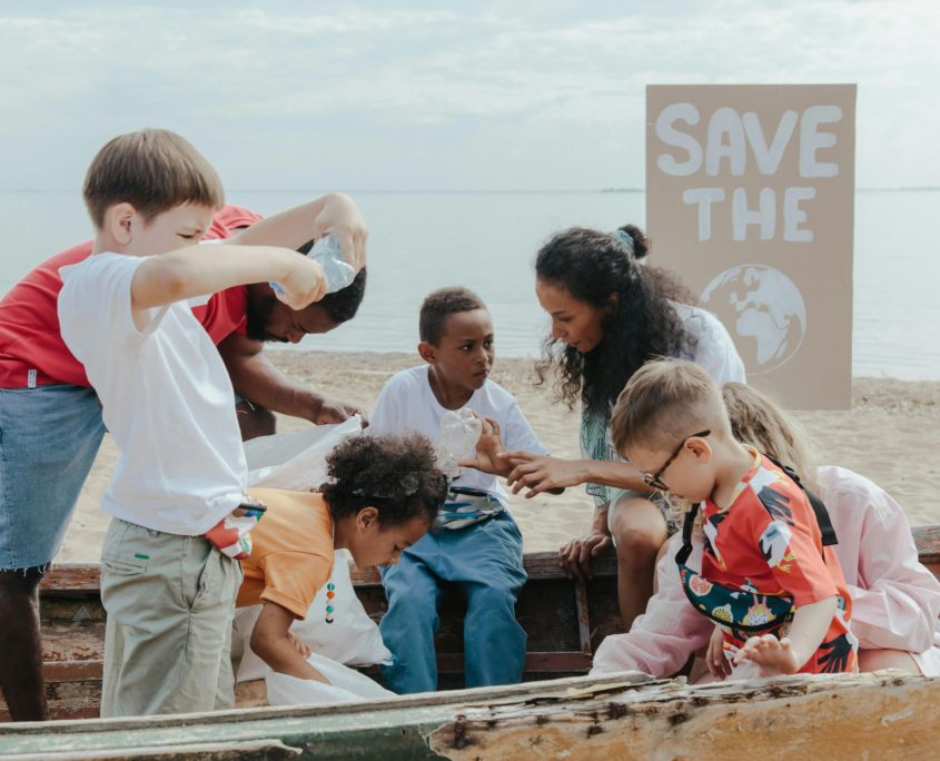 Eco-Friendly Search Engines Fight Poverty and Pollution