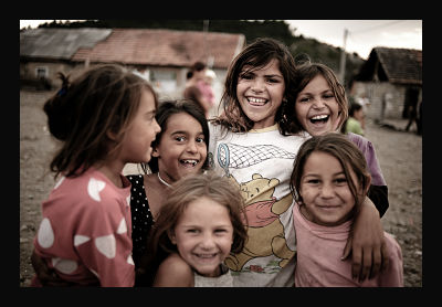 romanian_roma_children