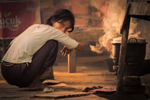Indonesian Female Migrant Domestic Workers