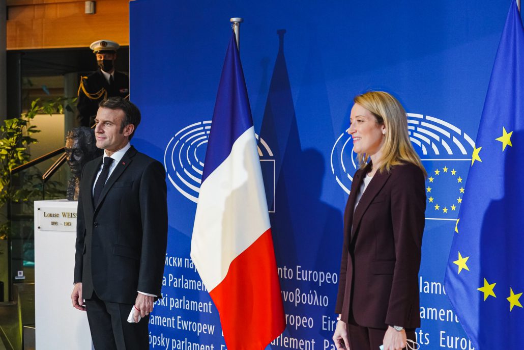 Fragility and Rule of Law in France