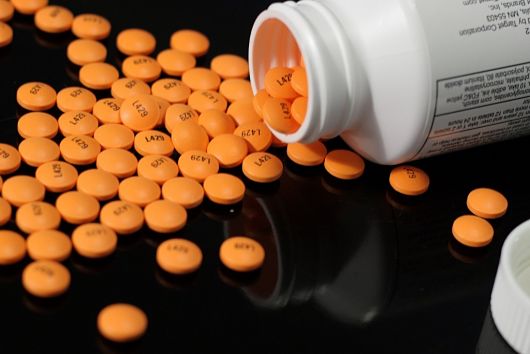 No Over the Counter Aspirin in Delhi Spotlights Government Action