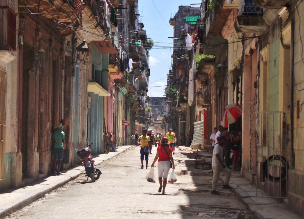 The Gender Wage Gap in Cuba