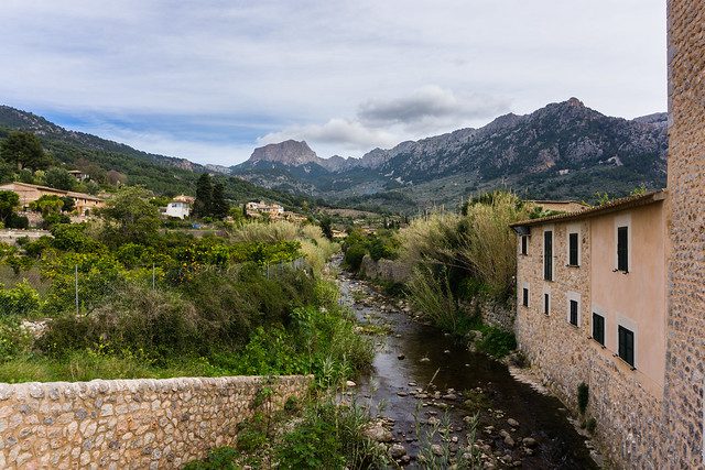 child poverty in spain