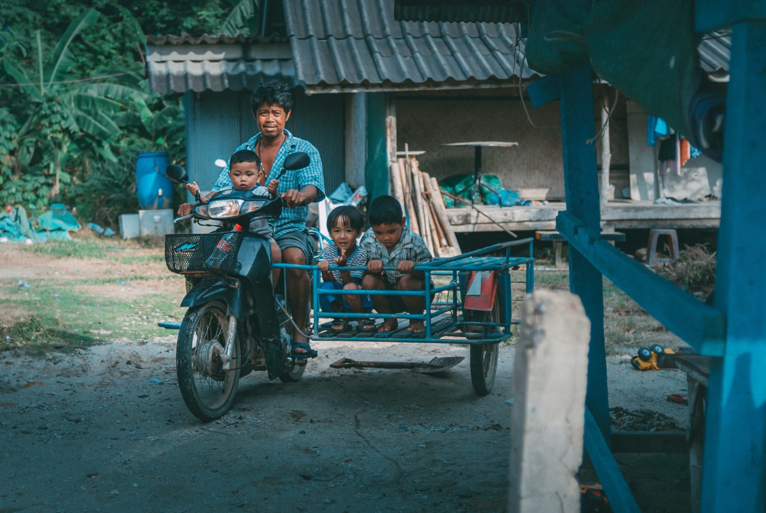 child poverty in thailand
