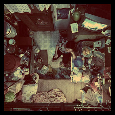 hong_kong_poverty_apartment