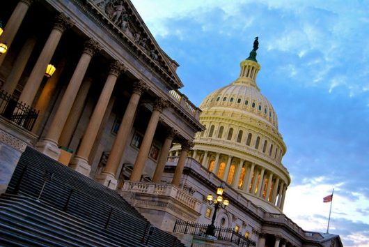 qualifications to become a senator